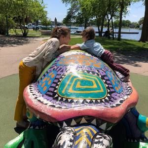 Meet your Posher, Claire